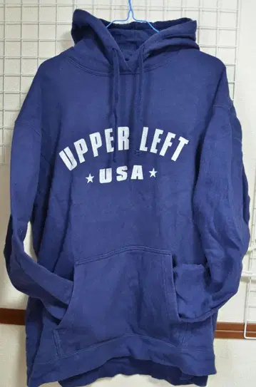 UPPER LEFT USA 후드 부착 후드티 네이비