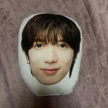 TravisJapan 시치고사카이 류야 페이스 쿠션