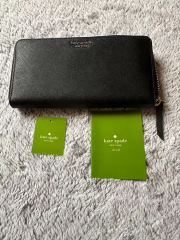 새상품 kate spade 블랙 장지갑