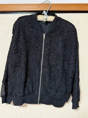 가격 인하 중! ZARA 레이스 집업 블루종 블랙