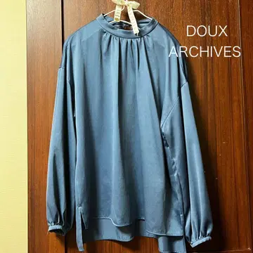 Doux Archives 블루 긴팔 블라우스
