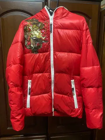 미야비유이 다운 자켓 M 사이즈