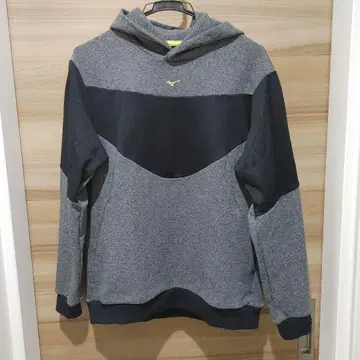 미즈노 써멀 차지 후드 부착 스웨터