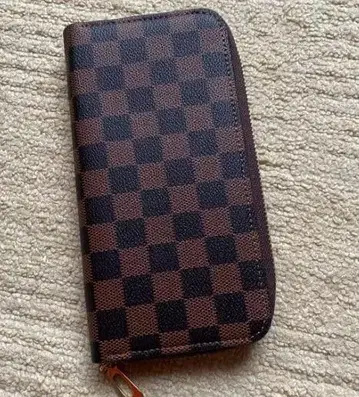 브라운 장지갑 지퍼 지갑