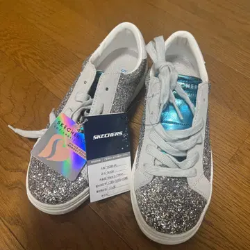 새상품 스케쳐스 스니커즈 23cm 라메 글리터