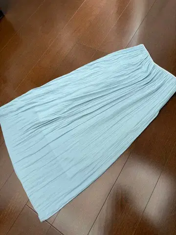 엘리오폴 플리츠 스커트 라이트 블루