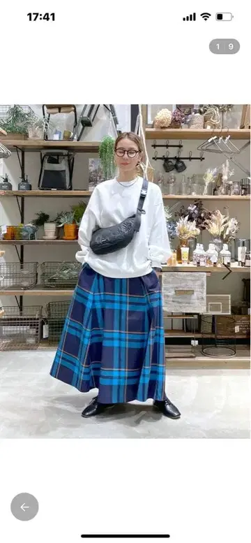 새상품급 니코앤드 체크 롱 스커트