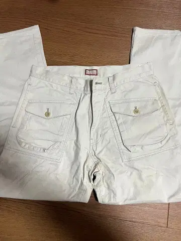 칼 헬무트 화이트 패치워크 카고 팬츠