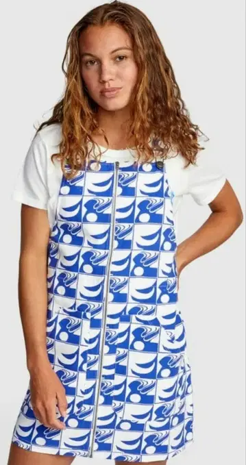 미사용 RVCA 무릎 위 원피스 XS