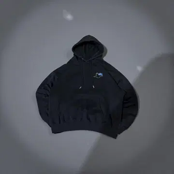 마크 곤잘레스 별주 빅 실루엣 백 프린트 풀오버 후드티