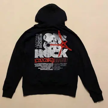 ONE OK ROCK 2023 후드티 새상품급 원오크록