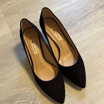 Diana 블랙 스웨이드 하이힐