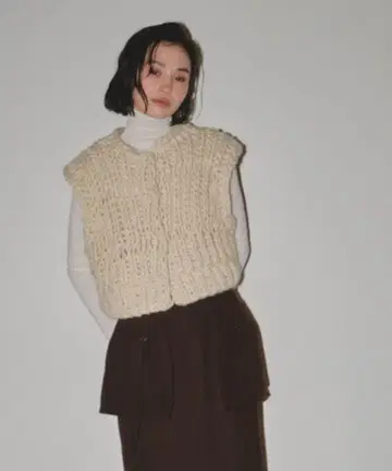 todayful Chunky Hand Knitvest