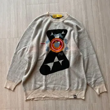 F.A.T. 그래픽 오버 사이즈 니트 SKINNY