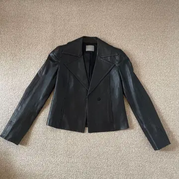 새상품급 띠어리 럭스 램 가죽 천연 가죽 테일러드 자켓 블랙