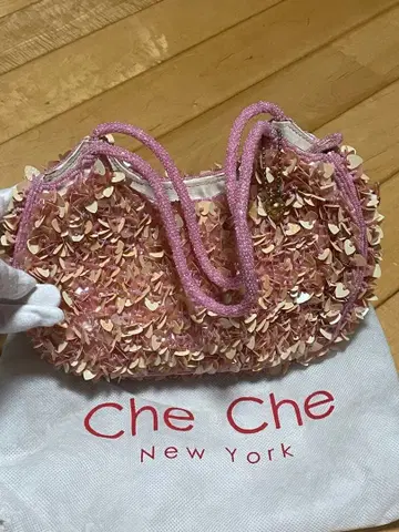 Che Che 비즈 스팽글 백