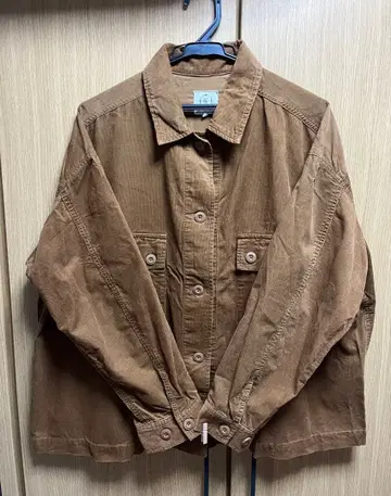 사만사 모스모스 버튼 달린 셔츠 자켓 스커트