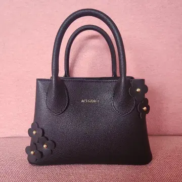 MS GRACY 블랙 핸드백 숄더 포함 꽃 장식 새상품급