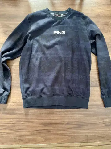 PING 다크 블루 크루넥 스웨터