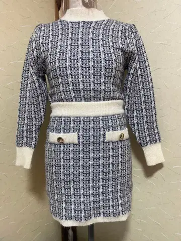 블랙과 화이트 트위드 니트 셋업