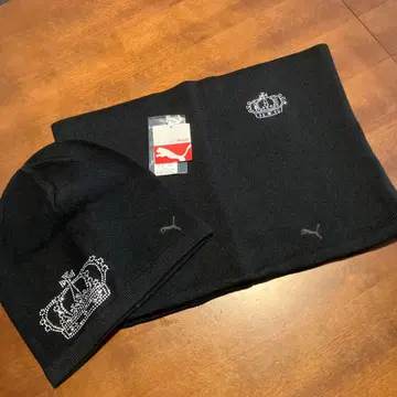 PUMA 스톤 장식 크라운 니트 모자 넥워머 세트