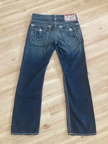 TRUE RELIGION RICKY SUPER T 트루 릴리전