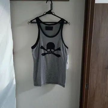 ( 레어템 ) Roen 보더 무늬 탱크탑 로엔 hyde 착용