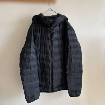 UNIQLO 울트라 라이트 다운 자켓 후드 부착 블랙