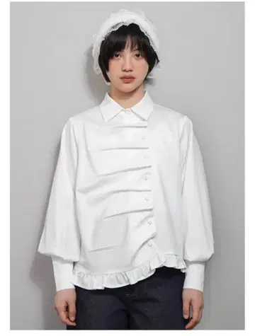 [ 하자품 ] Tie.me button up frill blouse