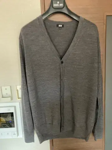 정가 3,990엔 메리노 V넥 가디건 L 사이즈 그레이