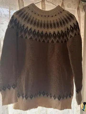 노르딕 스타일 니트