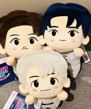 NCT ccomaz 누워있는 봉제 인형 재현, 제노, 윈윈