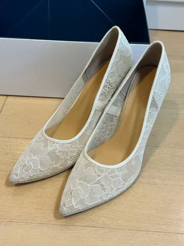 화이트 레이스 웨딩 신발