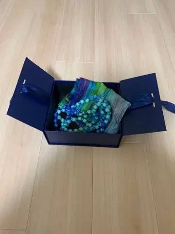 미사용품 베트남제 실크 스카프와 목걸이 세트