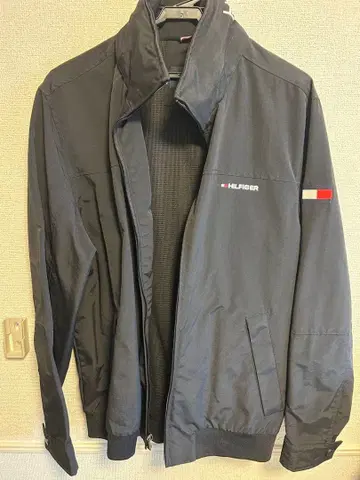 Tommy Hilfiger 블랙 나일론 자켓