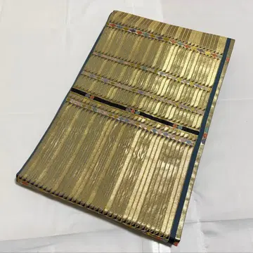 A 기모노 편안함 기하학 패턴 금실 순수 실크 육통 나고야 오비 O29