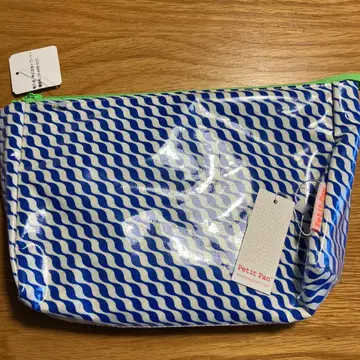 Petit Pan 파랑과 하양의 물결무늬 파우치