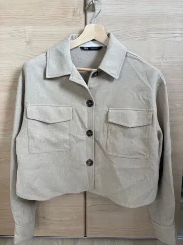 베이지 크롭 자켓 ZARA