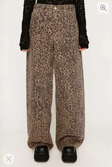SLY LEOPARD WIDE LEG PT-D 레오파드 데님