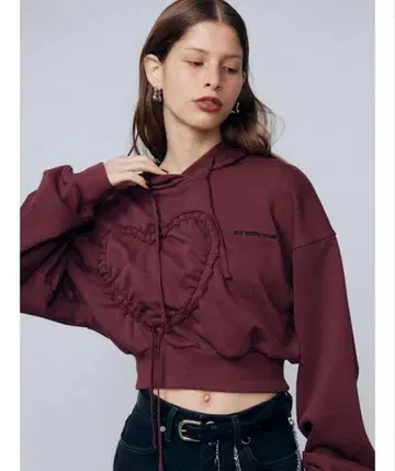 EMODA 스트링 하트 크롭 후드티