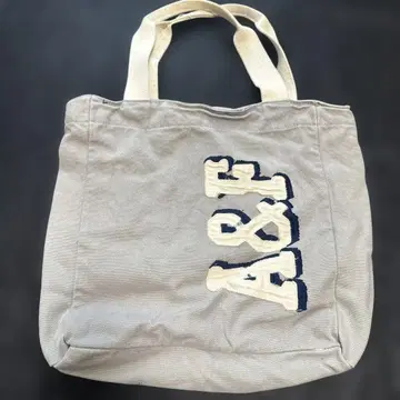 Abercrombie & Fitch 토트백 그레이