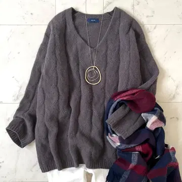 새상품급 쉽스 폭스 울 케이블 짜임 니트 V넥 긴팔 F