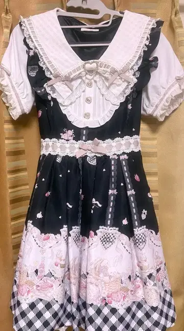 리즈리사 원피스 블랙 즉시 구매 가능