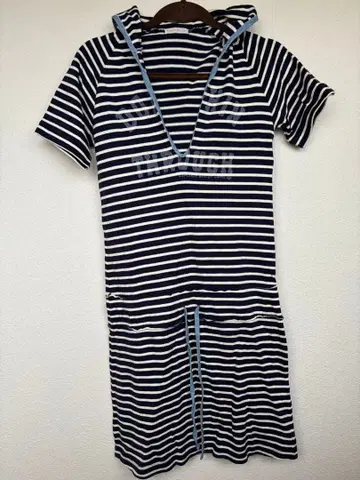 ASRABBIT GIRL LOVE 스트라이프 후드 원피스