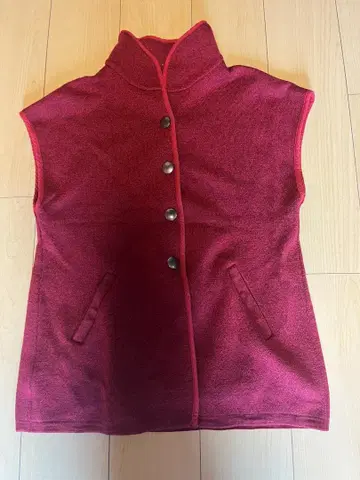 에네스베 베스트 빨간색 M 사이즈