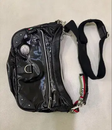 오로비안코 ( Orobianco ) 블랙 바디백