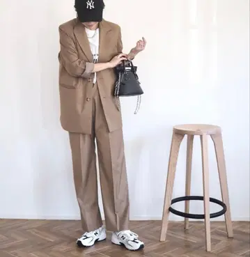 ANIECA 자켓 브라운