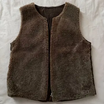 45r 45rpm 무스탕 절개 다운 베스트 사이즈 2