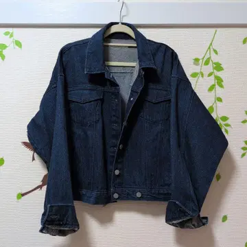 KBF 네이비 컬러 데님 자켓