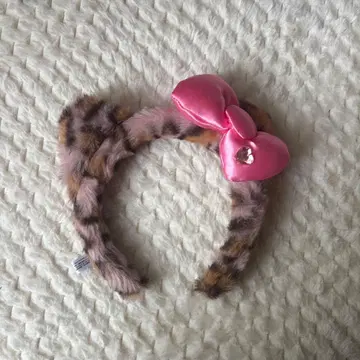 [새상품급] 유니버셜 헬로키티 머리띠 레오파드 무늬 핑크 리본 USJ